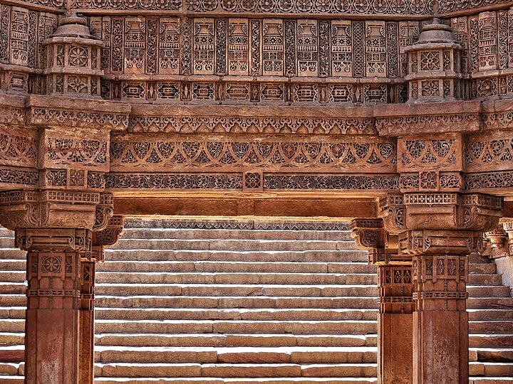 Adalaj stepwell near Gandhinagar, Gujarat: stepped galleries descending to the water.